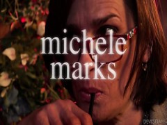 Michele Marks è affascinante guardare grande collezionato ragazza che ama il sesso pecorina